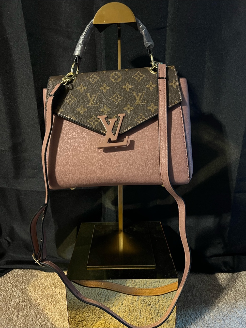 Louis Vuitton Pink Monogram Envelope Satchel - Picture 1 of 15
